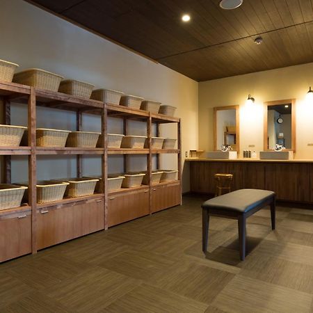 Hokuriku Yamashiro Onsen Hotel Kikyou Кага Екстериор снимка