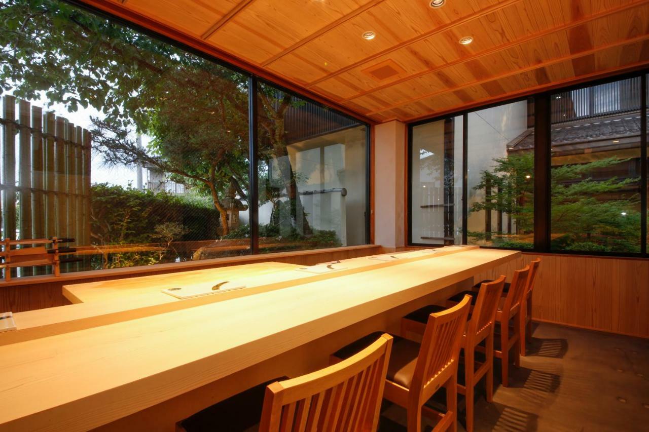 Hokuriku Yamashiro Onsen Hotel Kikyou Кага Екстериор снимка