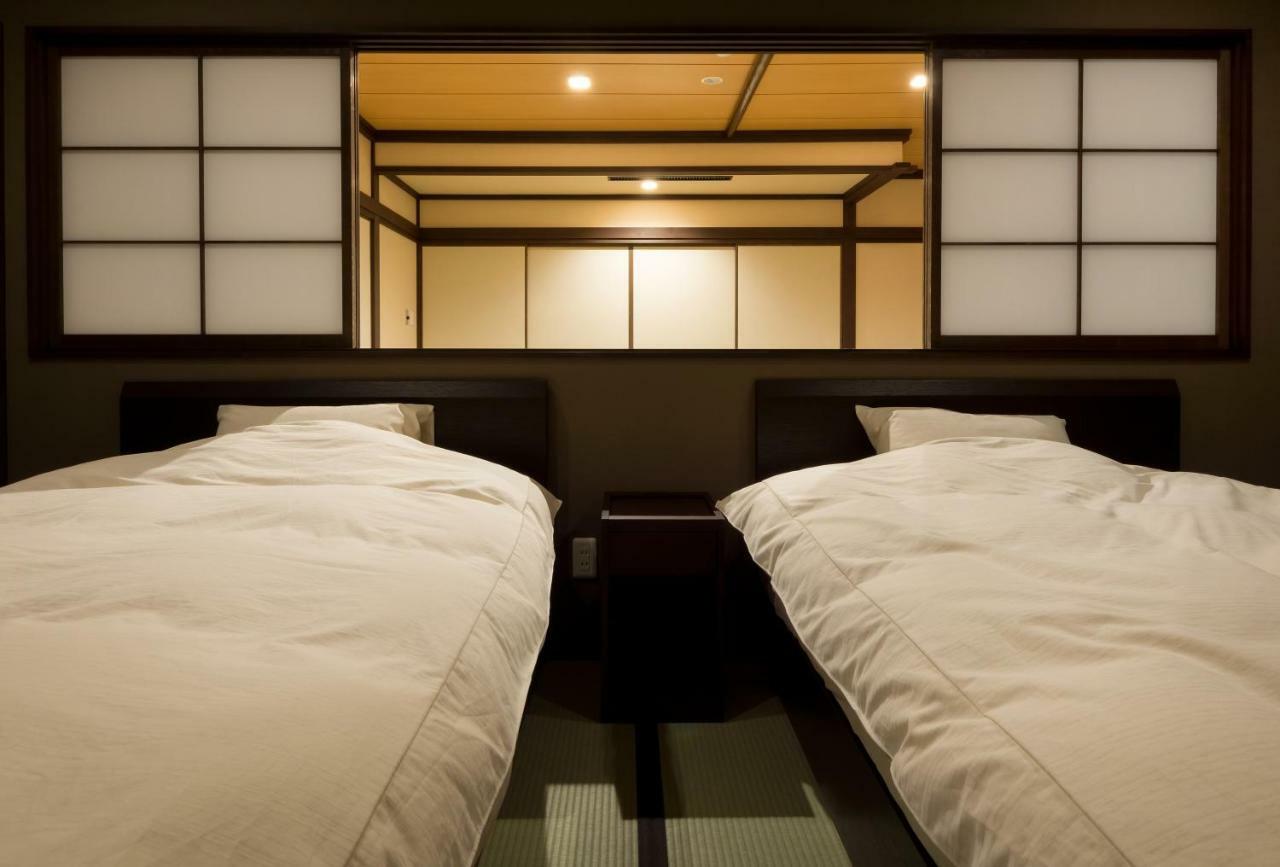 Hokuriku Yamashiro Onsen Hotel Kikyou Кага Екстериор снимка